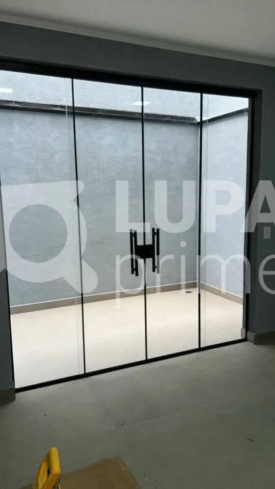 Casa, 3 quartos, 180 m² - Foto 1
