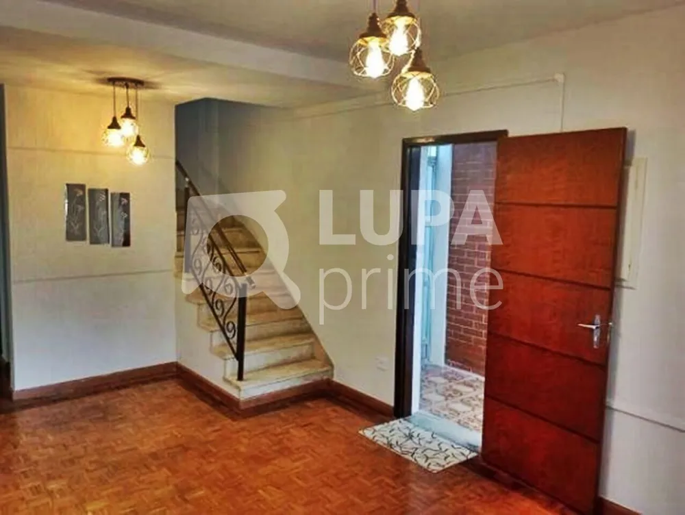 Casa, 3 quartos, 134 m² - Foto 1