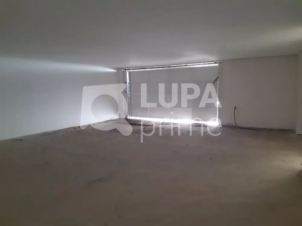 Casa à venda com 4 quartos, 560m² - Foto 3