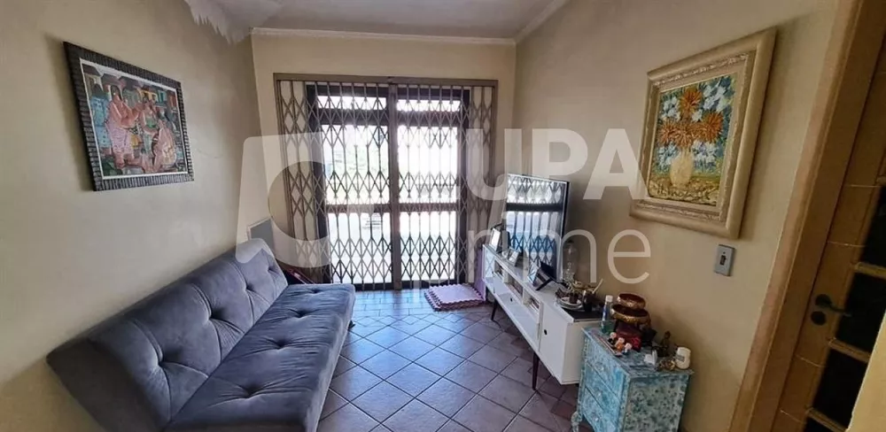 Casa à venda com 5 quartos, 158m² - Foto 1