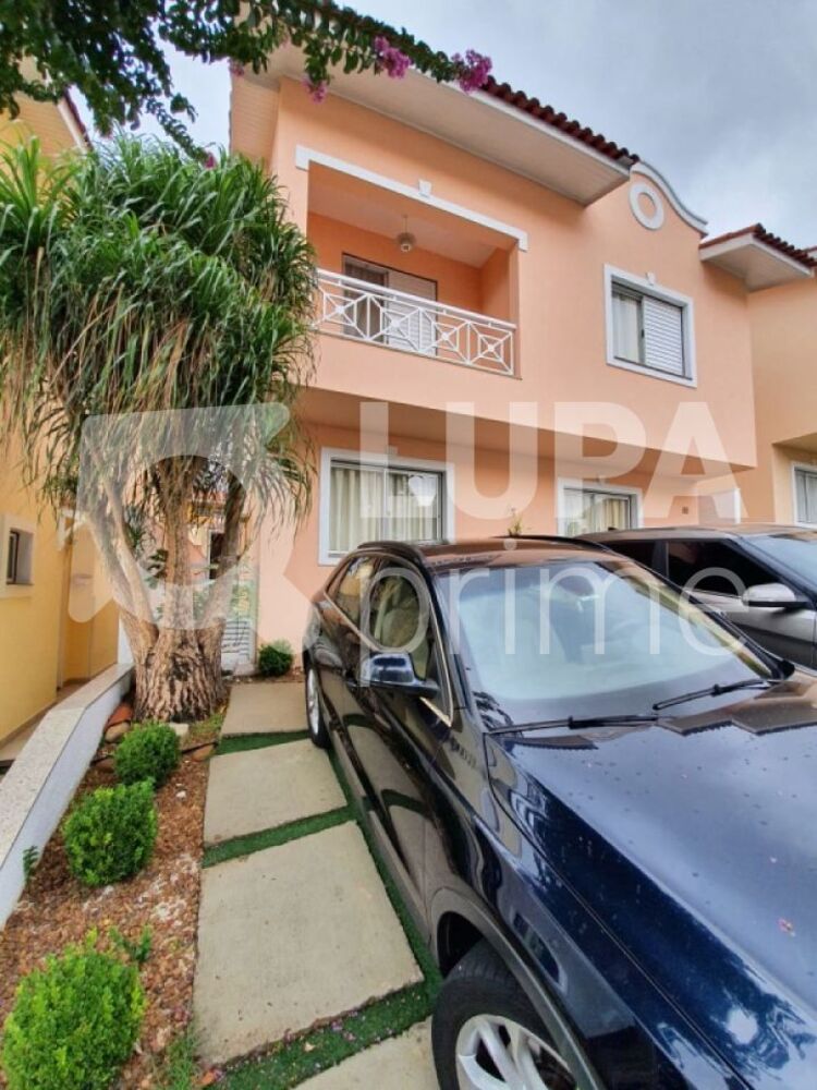 Casa de Condomínio, 4 quartos - Foto 1