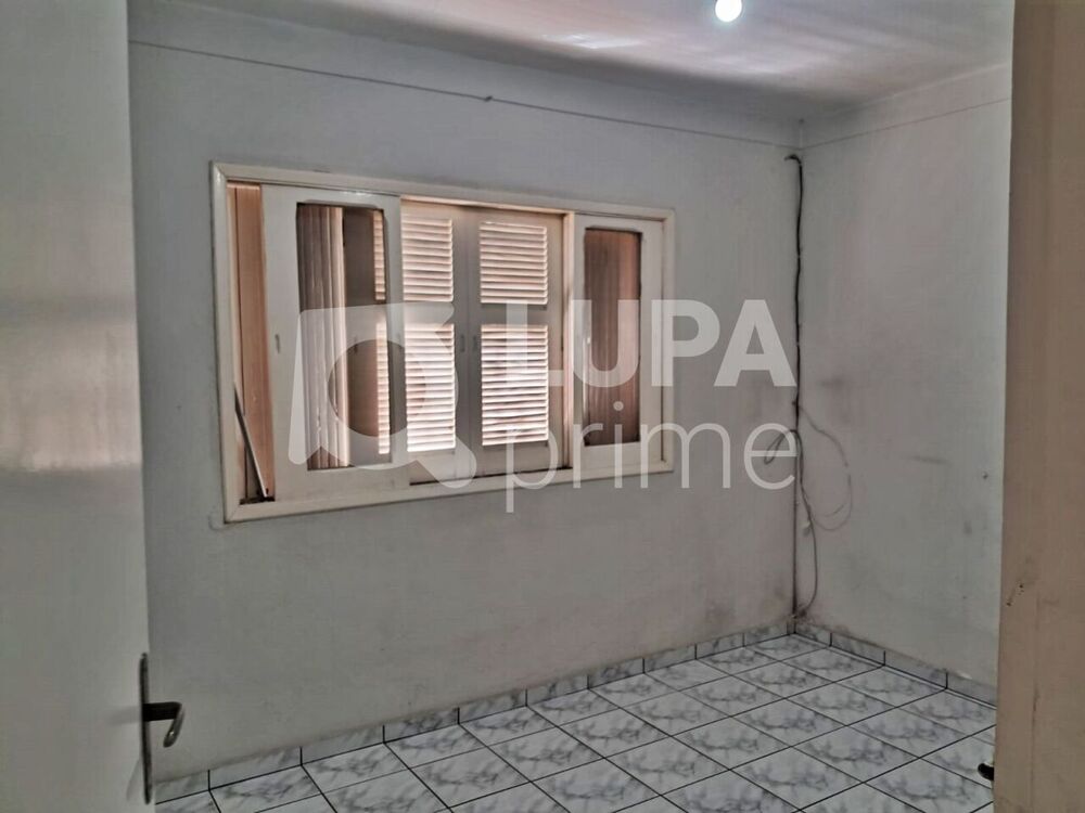 Casa à venda com 3 quartos, 119m² - Foto 2