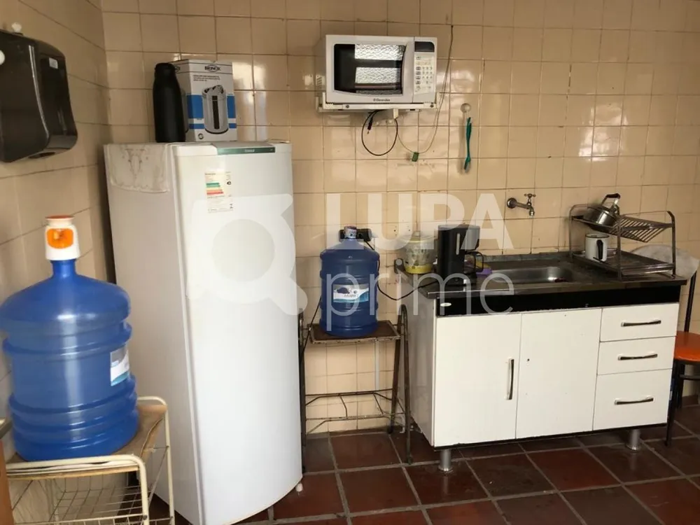 Depósito-Galpão, 165 m² - Foto 1