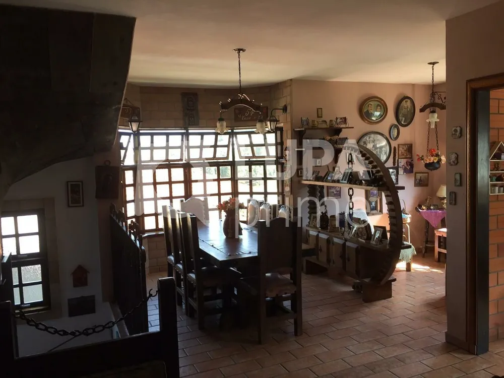 Casa, 3 quartos, 290 m² - Foto 1