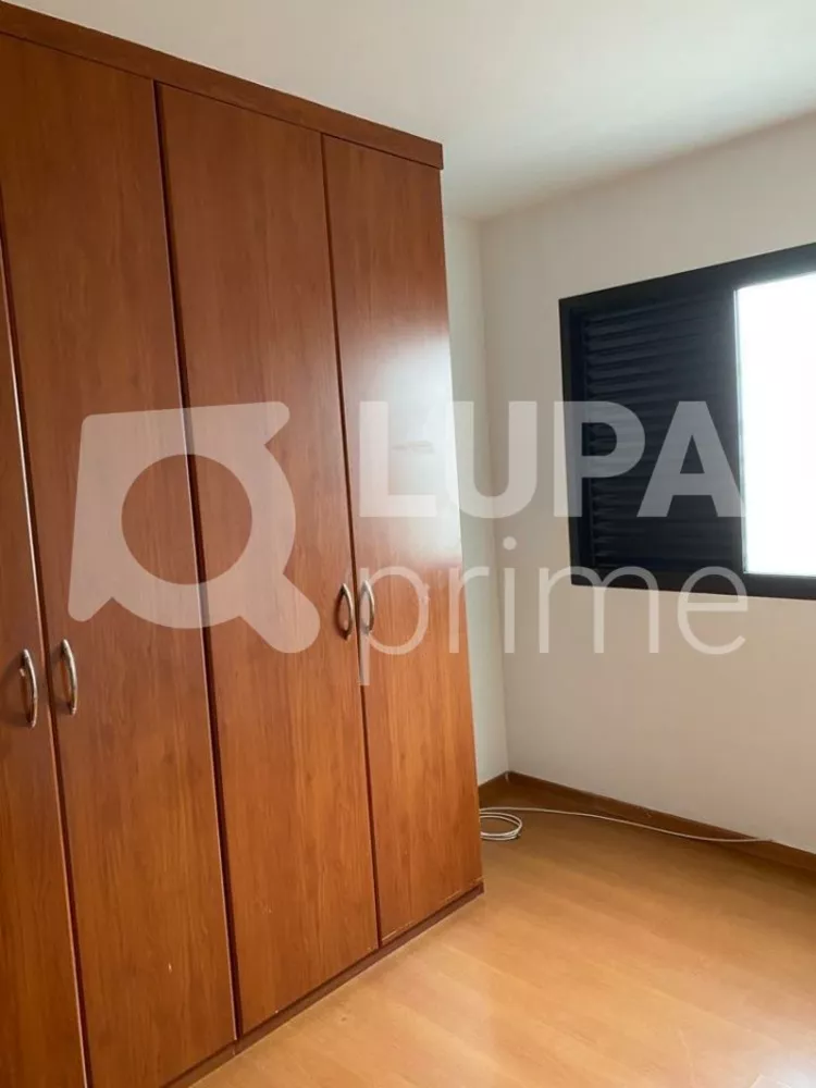 Apartamento à venda com 3 quartos, 119m² - Foto 4