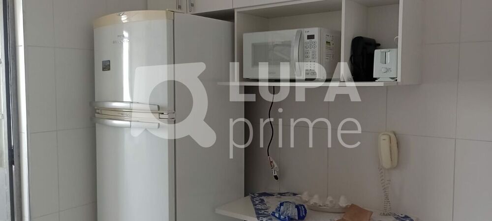 Apartamento para alugar com 2 quartos, 76m² - Foto 8