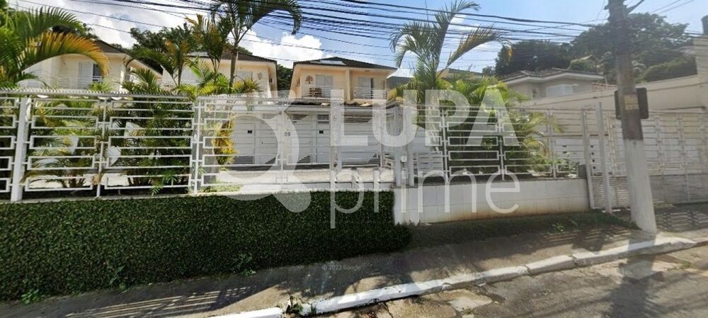 Casa à venda com 4 quartos, 200m² - Foto 3