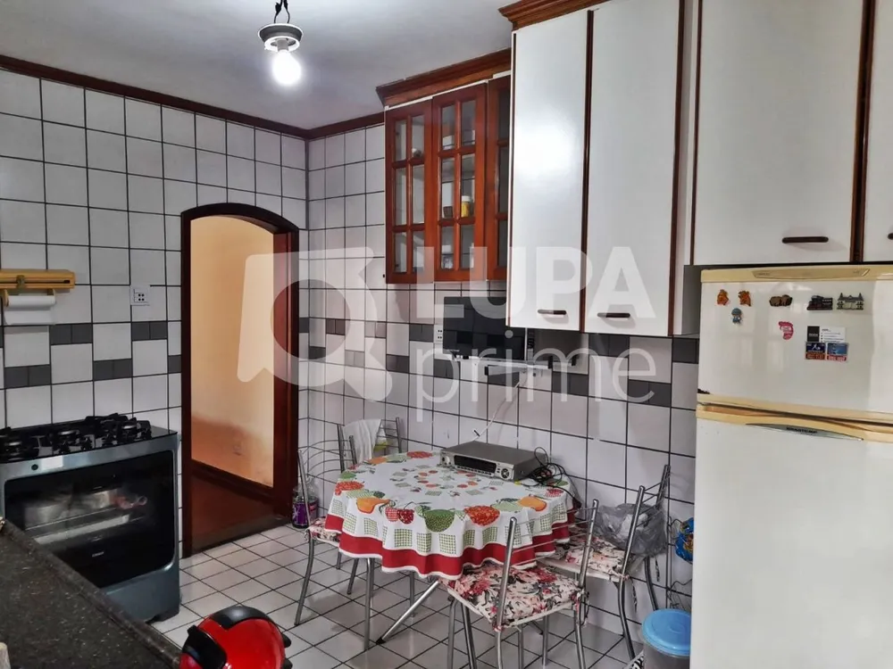 Casa, 1 quarto, 315 m² - Foto 8