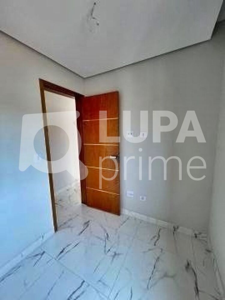 Apartamento à venda com 2 quartos, 38m² - Foto 4