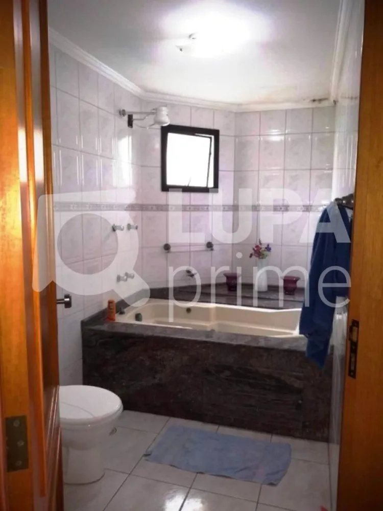 Apartamento, 3 quartos, 140 m² - Foto 11