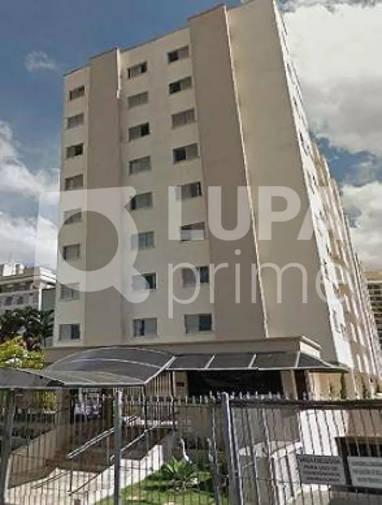 Apartamento para alugar com 1 quarto, 42m² - Foto 1