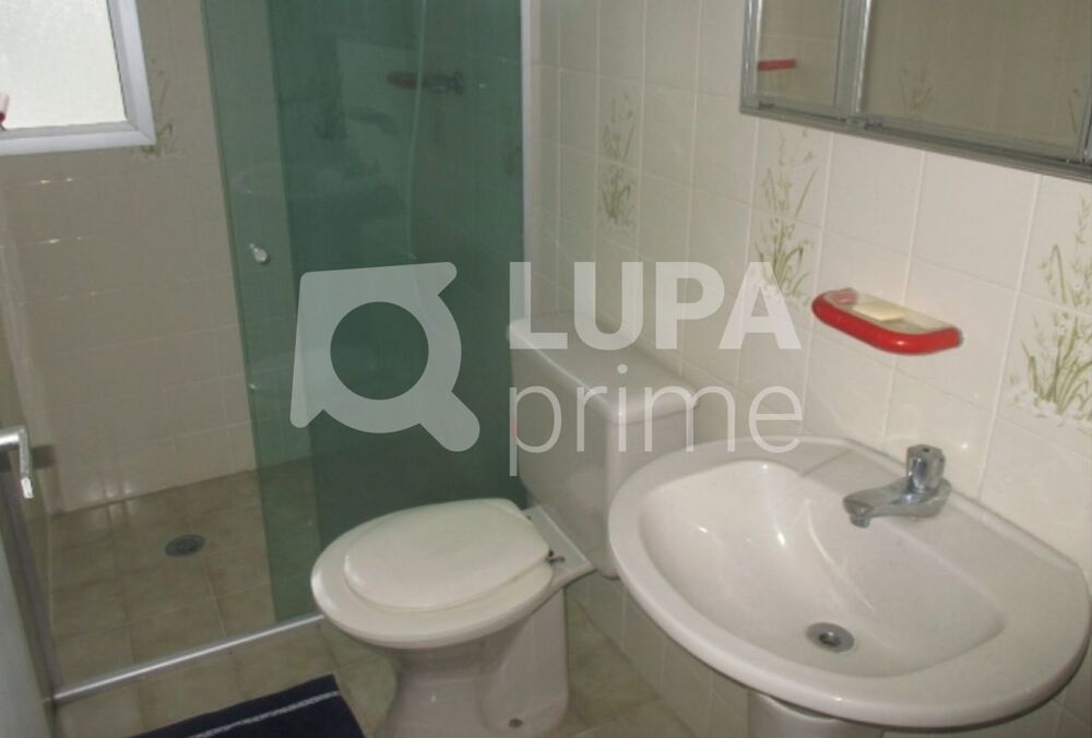 Apartamento à venda com 2 quartos, 70m² - Foto 4