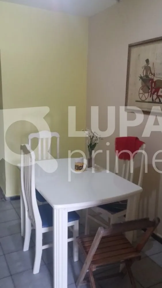 Casa, 3 quartos, 240 m² - Foto 2