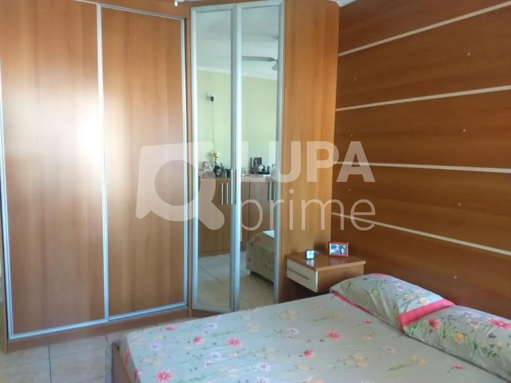 Casa, 3 quartos, 300 m² - Foto 4