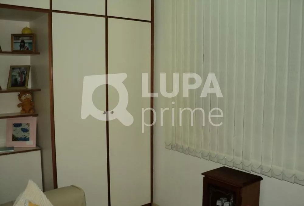 Apartamento à venda com 3 quartos, 100m² - Foto 8