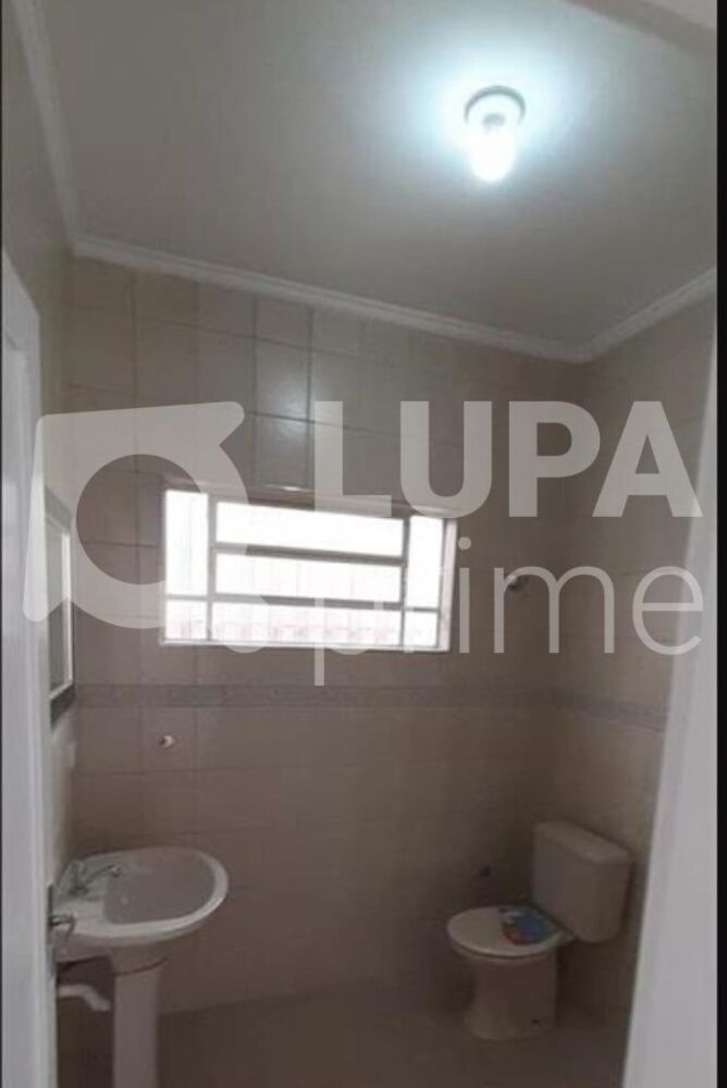 Casa Comercial para alugar com 3 quartos, 100m² - Foto 12