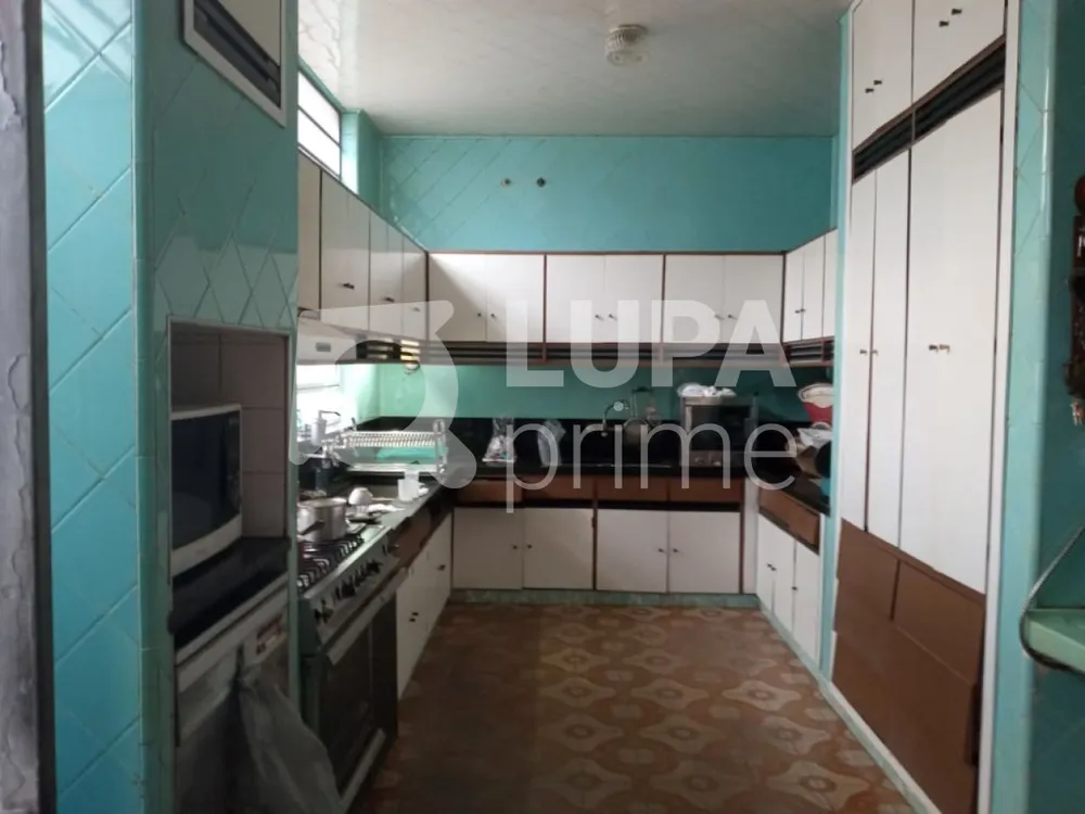 Casa, 4 quartos, 330 m² - Foto 2