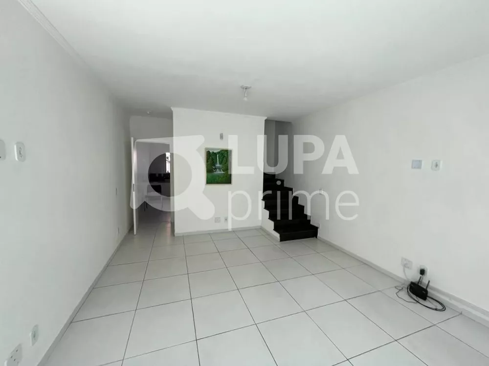 Casa para alugar com 3 quartos, 140m² - Foto 4