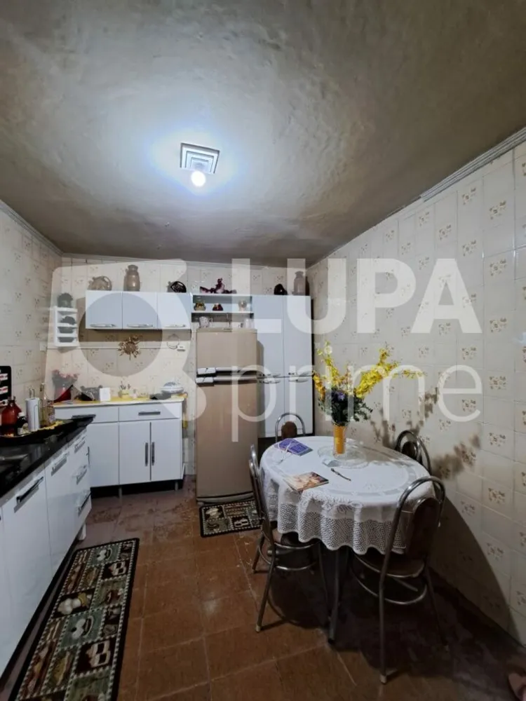 Casa, 3 quartos, 270 m² - Foto 9
