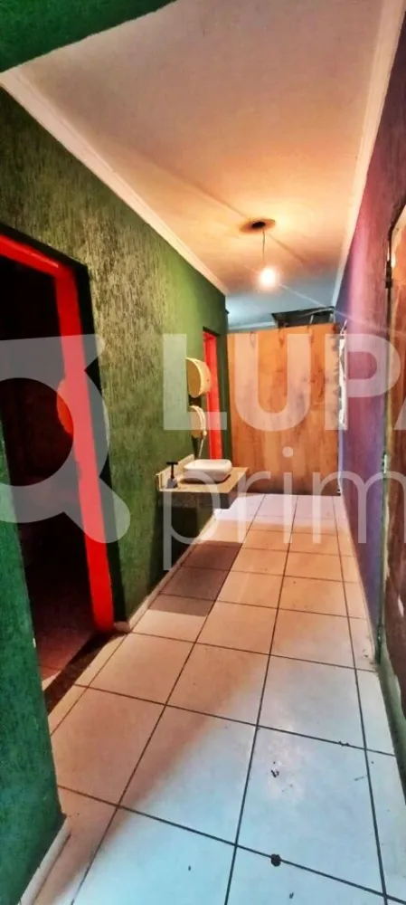 Loja-Salão, 190 m² - Foto 3