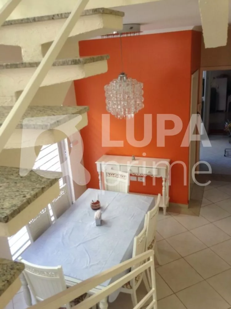 Casa à venda com 3 quartos, 125m² - Foto 4