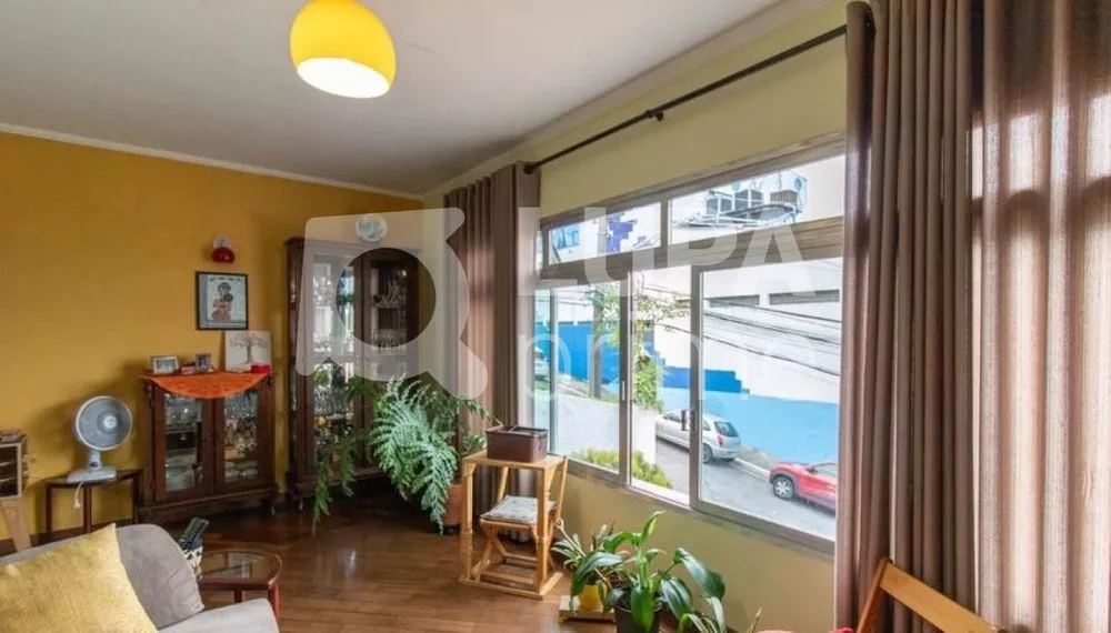 Casa à venda com 3 quartos, 181m² - Foto 6