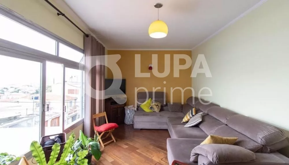 Casa à venda com 3 quartos, 181m² - Foto 2