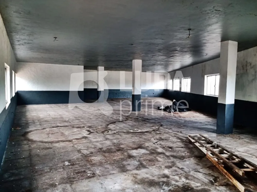 Loja-Salão, 250 m² - Foto 2