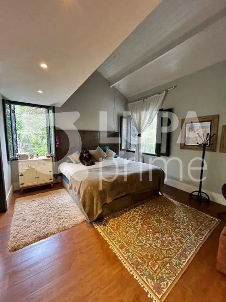 Casa, 4 quartos, 312 m² - Foto 1