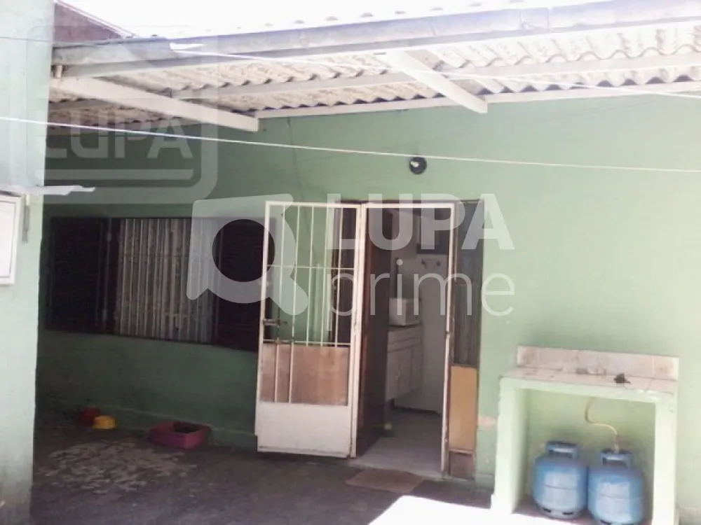 Casa, 3 quartos, 206 m² - Foto 2