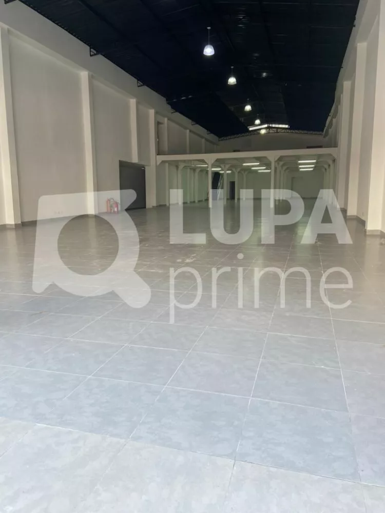 Depósito-Galpão-Armazém para alugar, 504m² - Foto 1