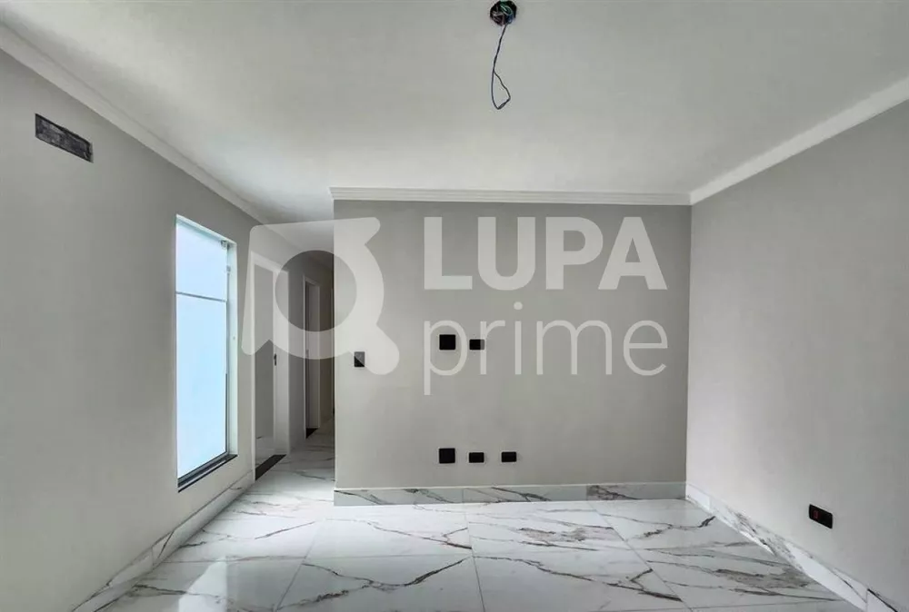 Apartamento à venda com 3 quartos, 76m² - Foto 2