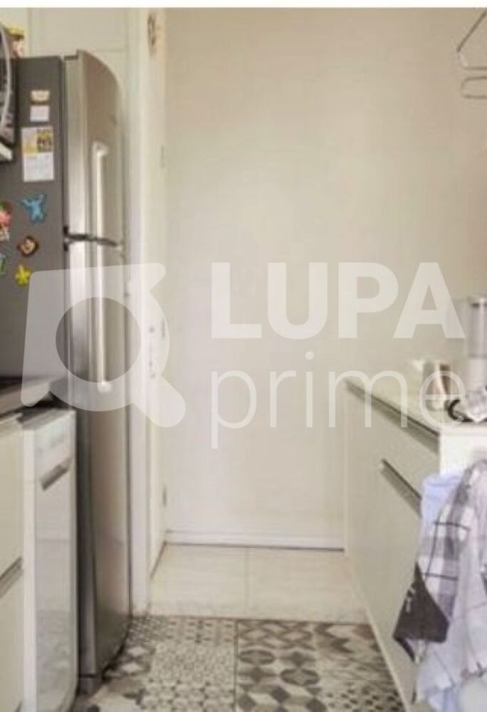 Apartamento à venda com 3 quartos, 62m² - Foto 2
