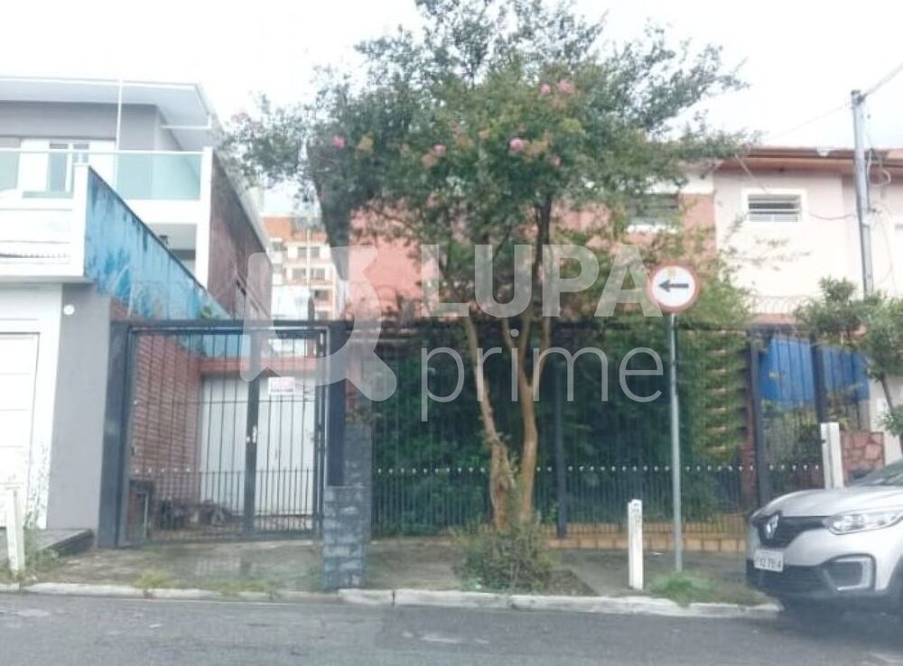 Casa, 3 quartos, 216 m² - Foto 1