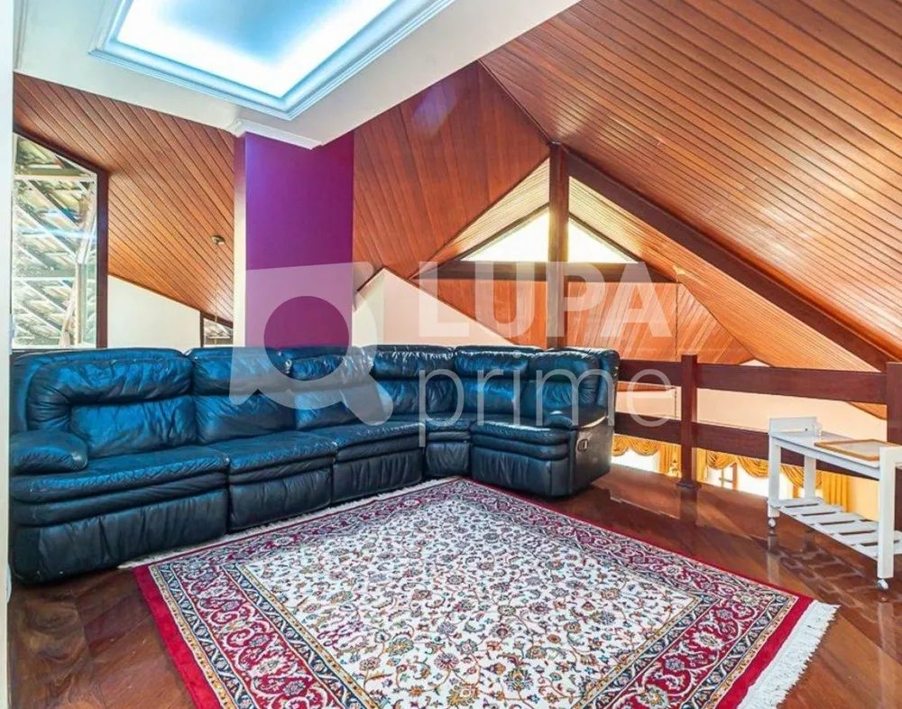 Casa, 4 quartos, 490 m² - Foto 1
