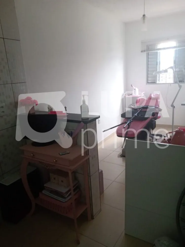 Casa, 6 quartos, 200 m² - Foto 1