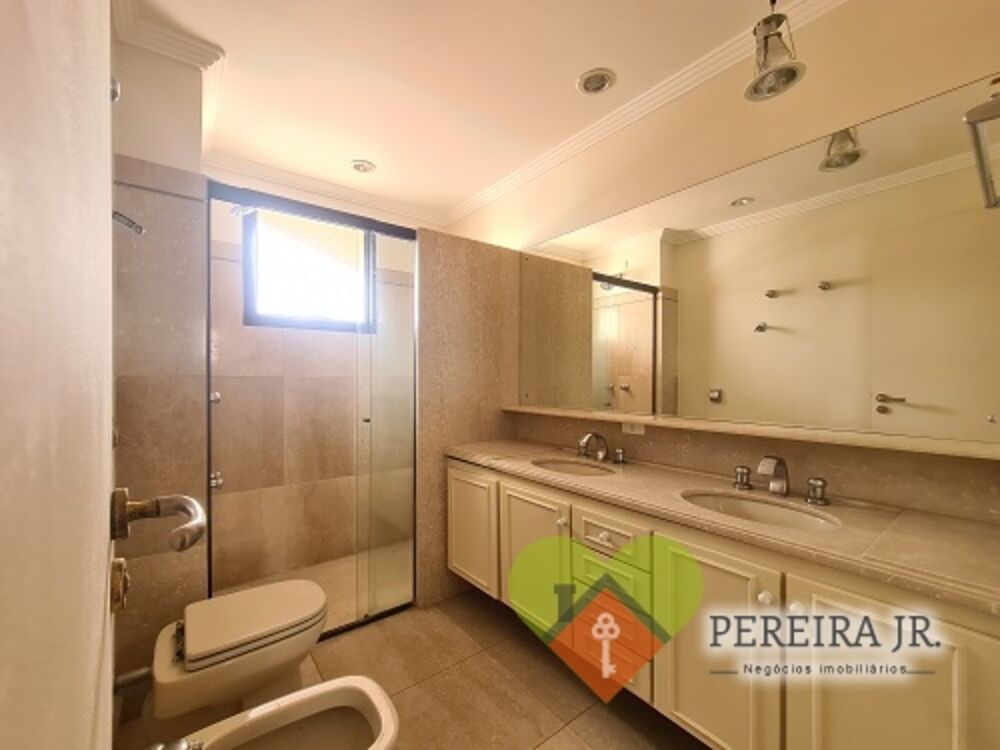 Apartamento, 3 quartos, 243 m² - Foto 11