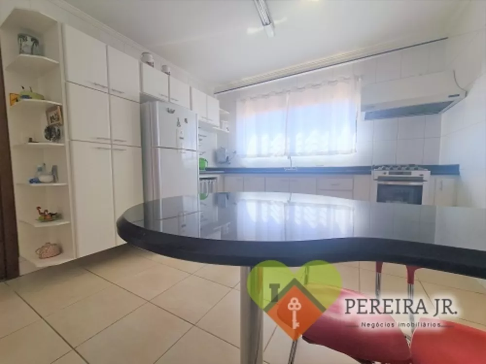 Apartamento à venda com 4 quartos - Foto 1