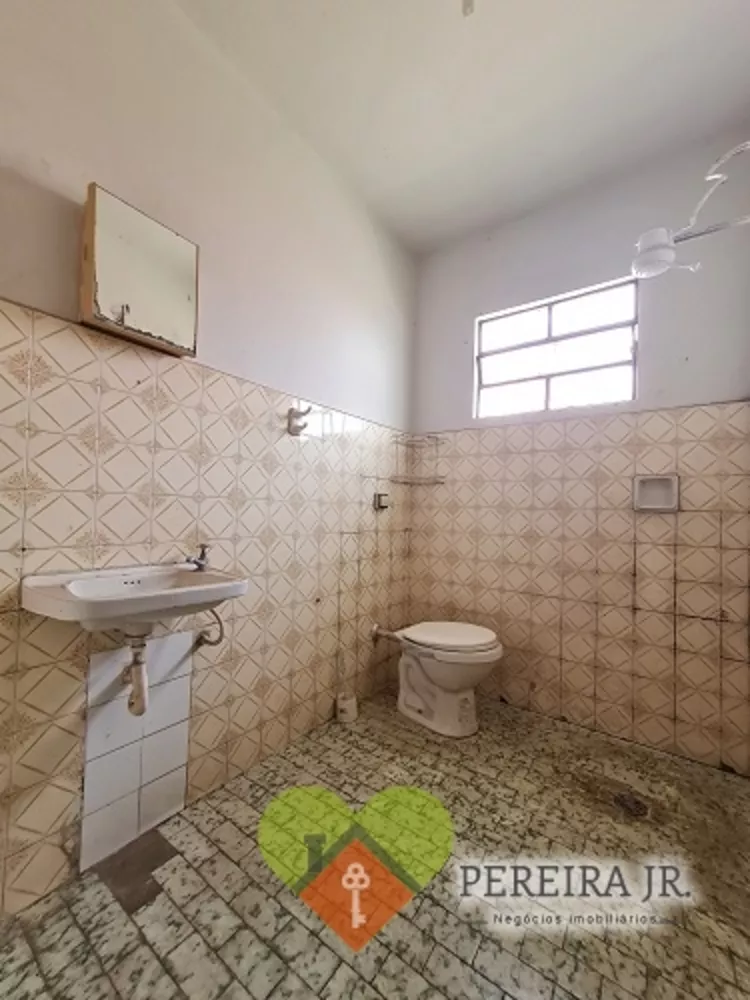 Casa à venda com 3 quartos - Foto 4