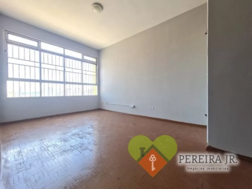 Apartamento à venda com 3 quartos - Foto 4