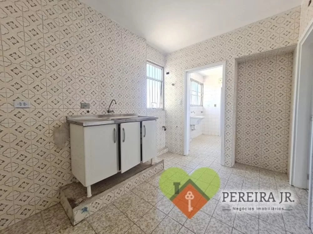 Apartamento à venda com 3 quartos - Foto 2