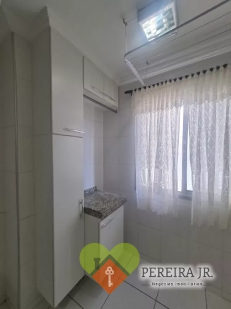 Apartamento à venda com 2 quartos - Foto 4