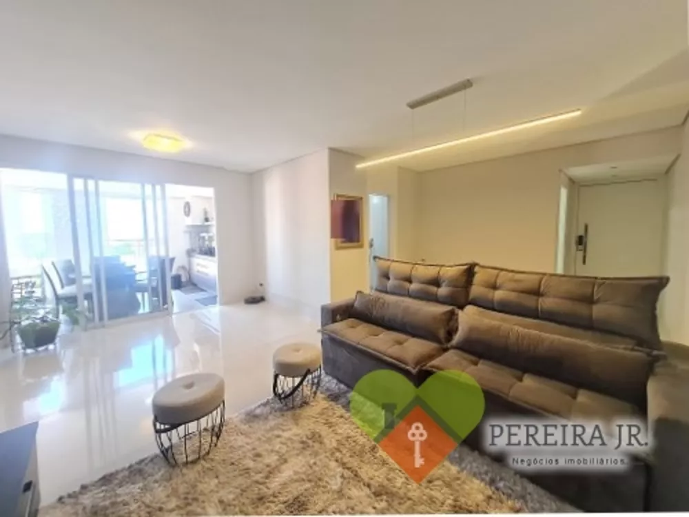 Apartamento à venda com 3 quartos - Foto 1