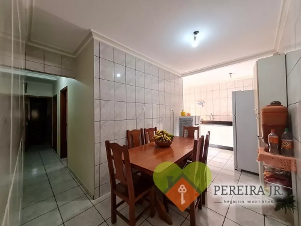 Casa à venda com 3 quartos - Foto 4