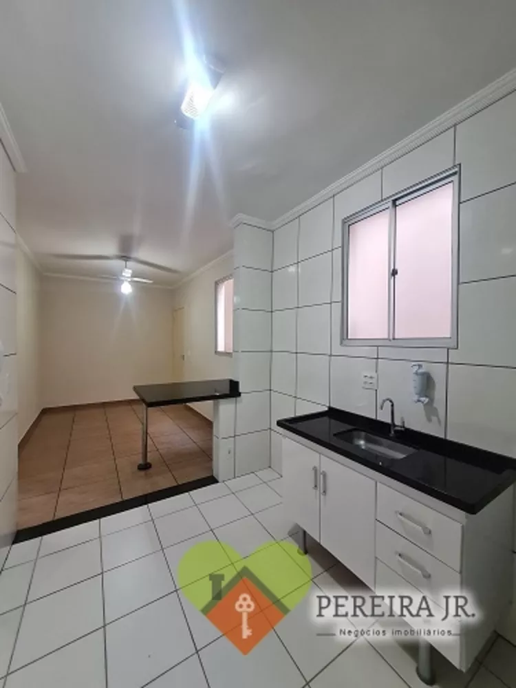 Apartamento à venda com 2 quartos - Foto 4