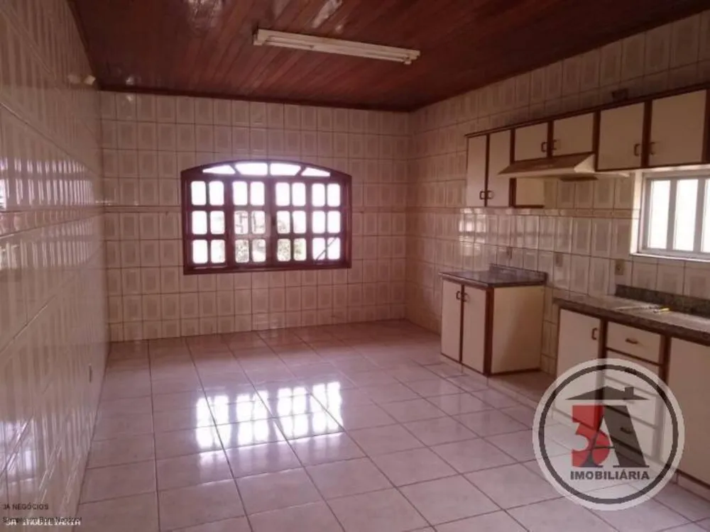 Casa, 4 quartos, 170 m² - Foto 3