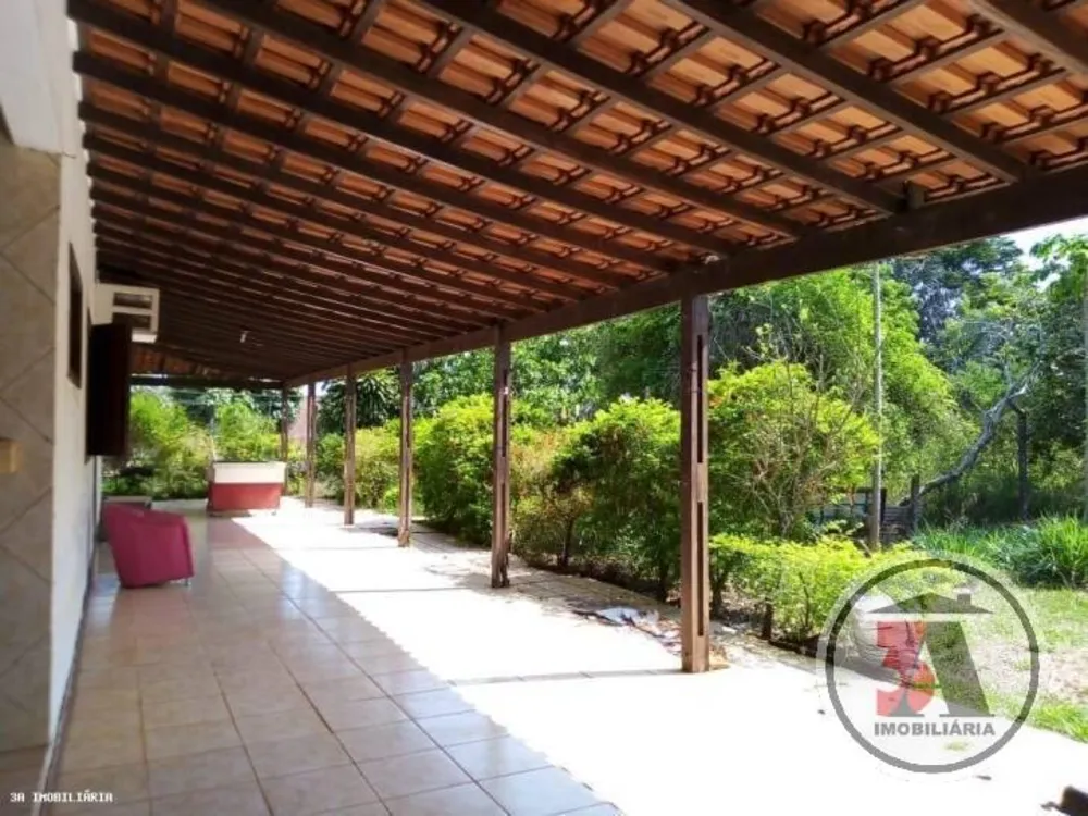 Sítio, 3 quartos, 240 m² - Foto 1