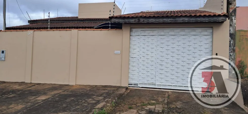 Casa, 3 quartos, 70 m² - Foto 1