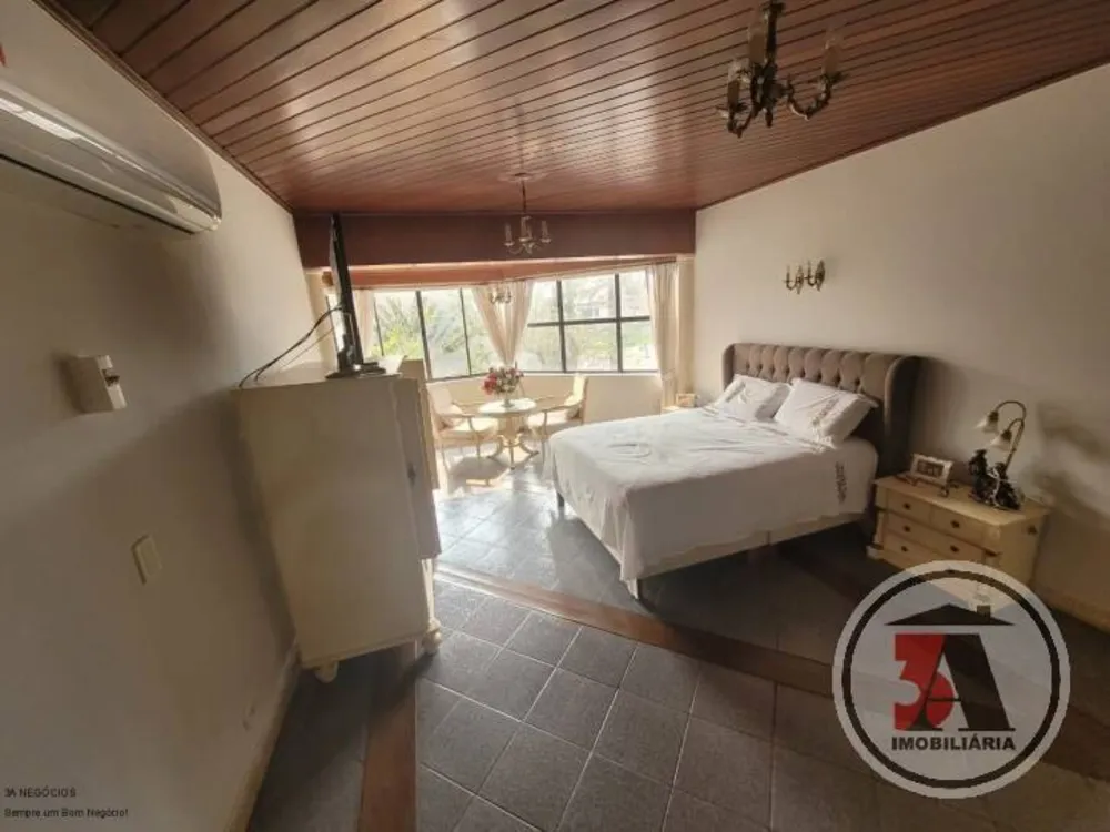 Apartamento, 3 quartos, 240 m² - Foto 4