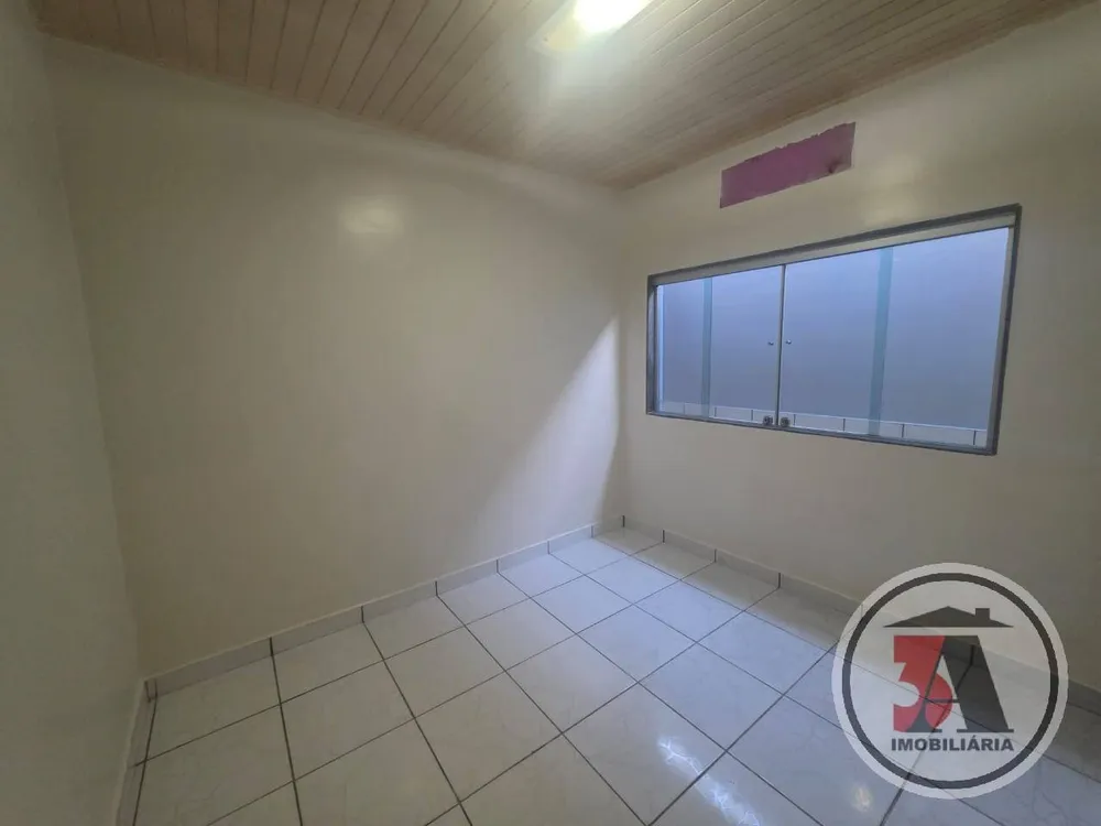 Casa, 4 quartos, 220 m² - Foto 4